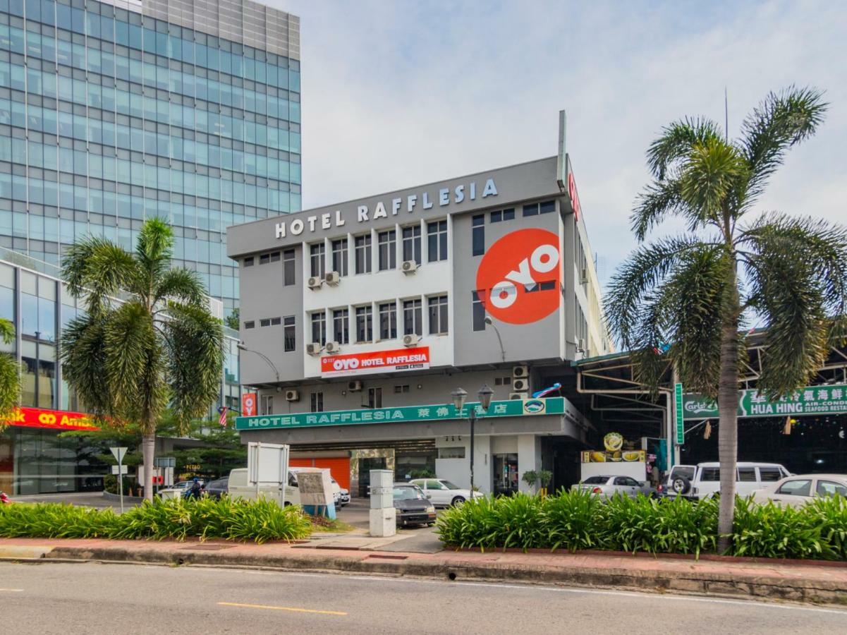 โอโย 727 โฮเต็ล ราฟเฟิลเซีย Hotel โกตาคินาบาลู ภายนอก รูปภาพ