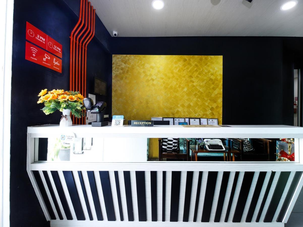 โอโย 727 โฮเต็ล ราฟเฟิลเซีย Hotel โกตาคินาบาลู ภายนอก รูปภาพ